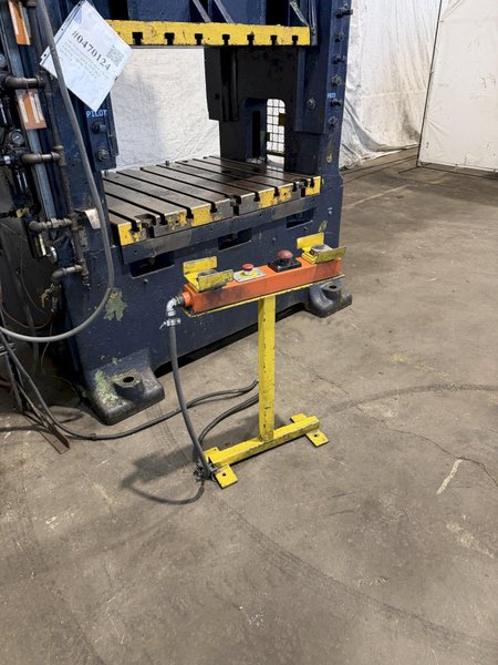 160 TON MINSTER 50-6 1/2-54 STRAIGHT SIDE DOUBLE CRANK PRESS. STOCK # 0470124