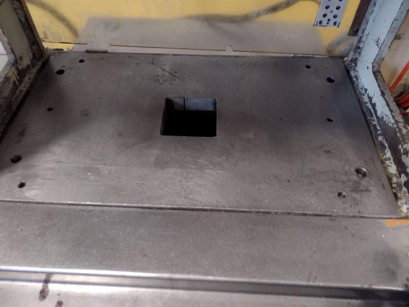 33 TON WATERBURY FARREL MODEL 33S HYDRAULIC GAP FRAME PRESS: STOCK 17145