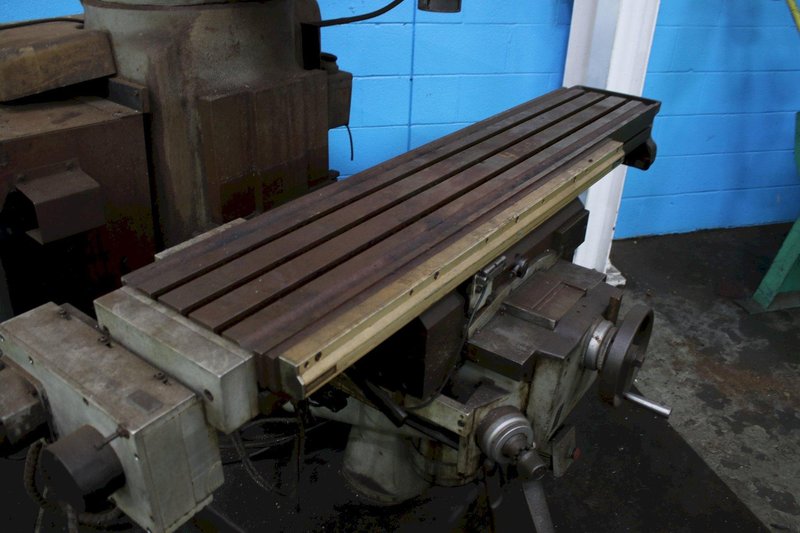 4 HP BRIDGEPORT SERIES II VERTICAL MILL: STOCK #75843
