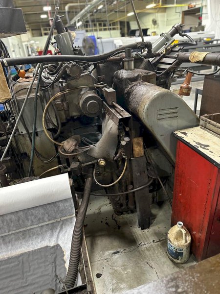 Cincinnati Model 2 OM Centerless Grinder