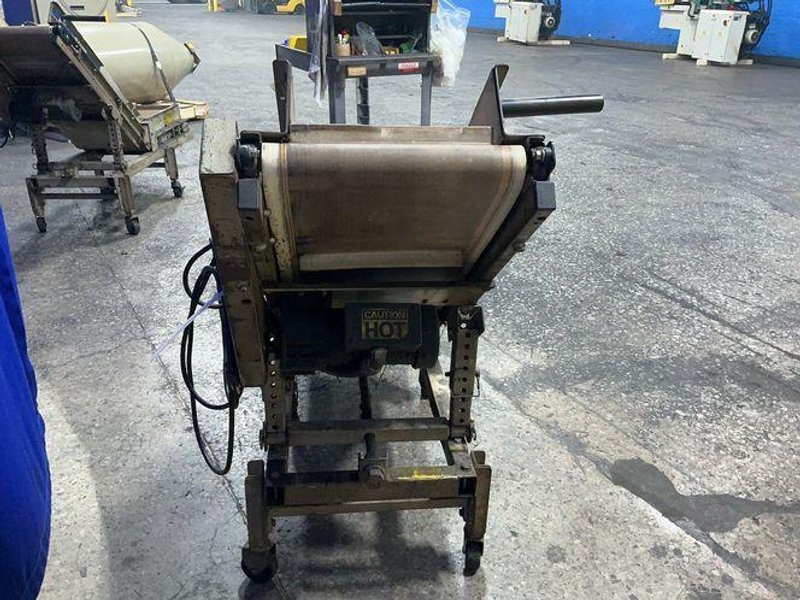 EMI CORP. 10” INCLINE CONVEYOR  -  TLK-12-2-3-20