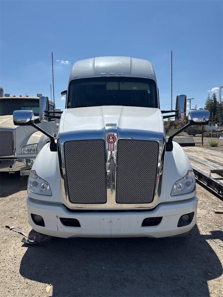 2022 Kenworth T680 1XKYD49X1NJ499802
