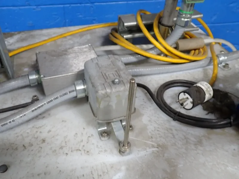 36"X 36"X 24 PARTS CLEANER