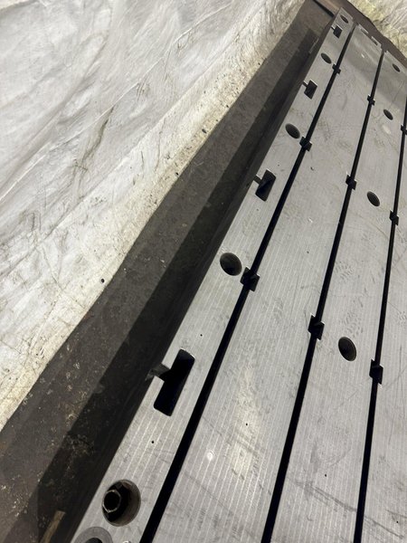 4&#039; X 9&#039; X 7&quot; MIDLAND ROSS T SLOTTED FLOOR PLATES: STOCK #77473