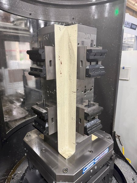 2022 Used DN Solutions NHP5000 Doosan CNC Horizontal Machining Center with 12 Station Doosan LPS 5000 Pallet Pool For Sale