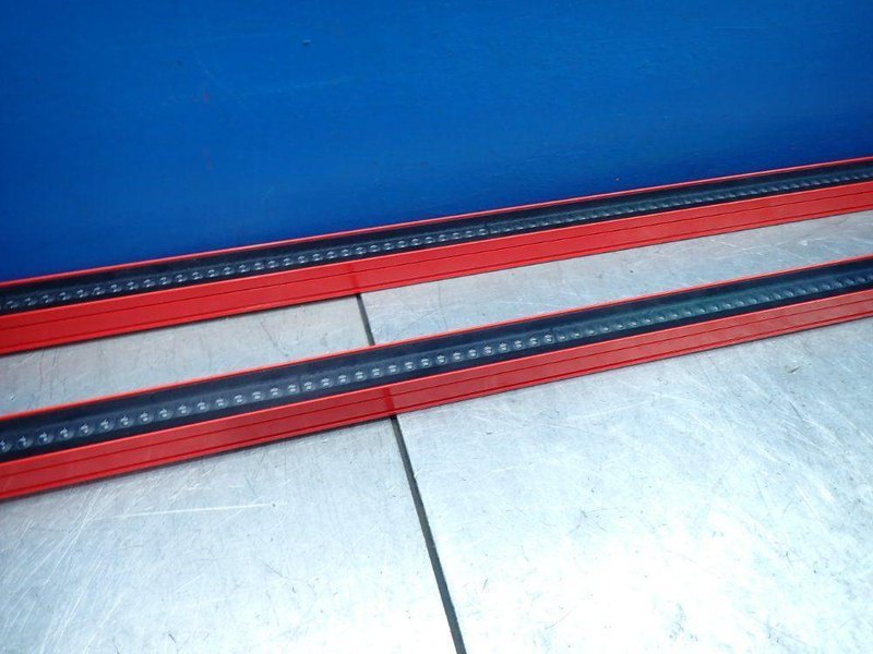 Allen-bradley Light Curtain Pair - 450l-e4fl1950yd