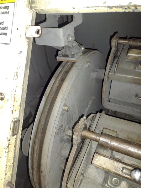 SINTOBRATOR MODEL #EC-2-033 CAROUSEL TYPE TUMBLING FINISHER: STOCK #18783