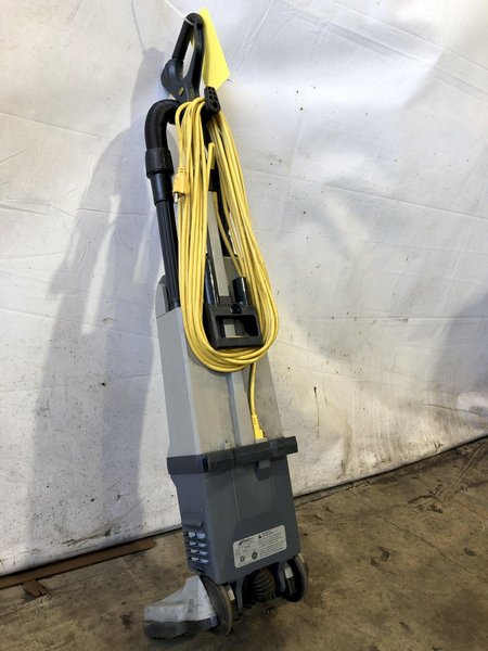 PRO TEAM MODEL 1500XP VACUUM CLEANER: STOCK #13956