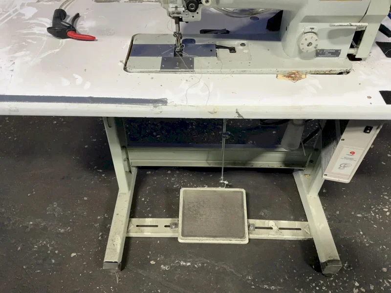TYPICAL SEWING MACHINE WANPING MACHINERY CO. 10" SEWING MACHINE   -  GC20666