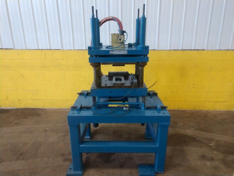 12 TON AIRAM 4-POST PNEUMATIC CUTOFF PRESS: STOCK #13204