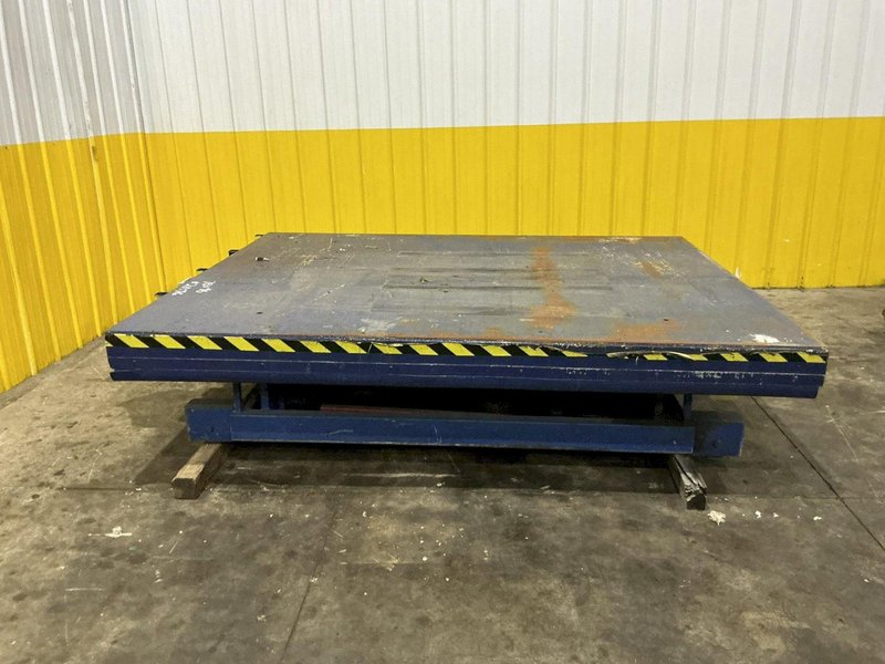 78" X 96" HYDRAULIC SCISSOR LIFT TABLE: YOBRO #24596