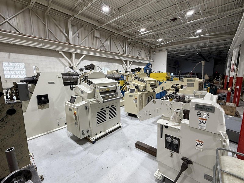 15,000 lbs. x 26&quot; Wide Minster Conventional Servo Coil Feed Line, Year 1997