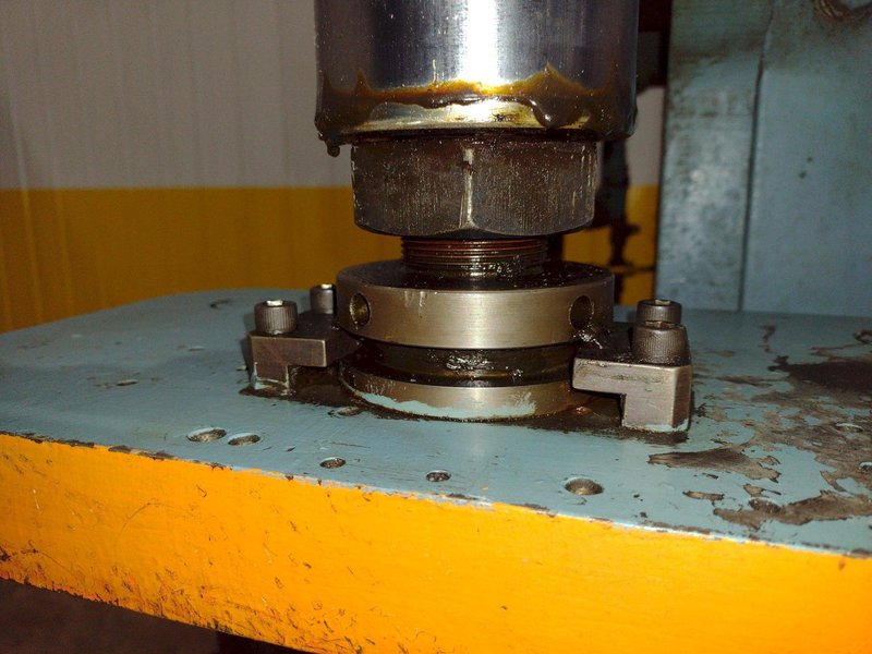 BTM TOG-L-LOC B-20H 4.5 STROKE SHEET METAL JOINING MACHINE: YOBRO #24799