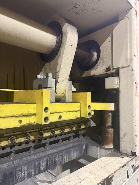 48” WIDE x 30 HP MECHANICAL IN-LINE COIL PRESS &amp; SHEAR WITH PLC VARIABLE SPEED DRIVE: STOCK #22968