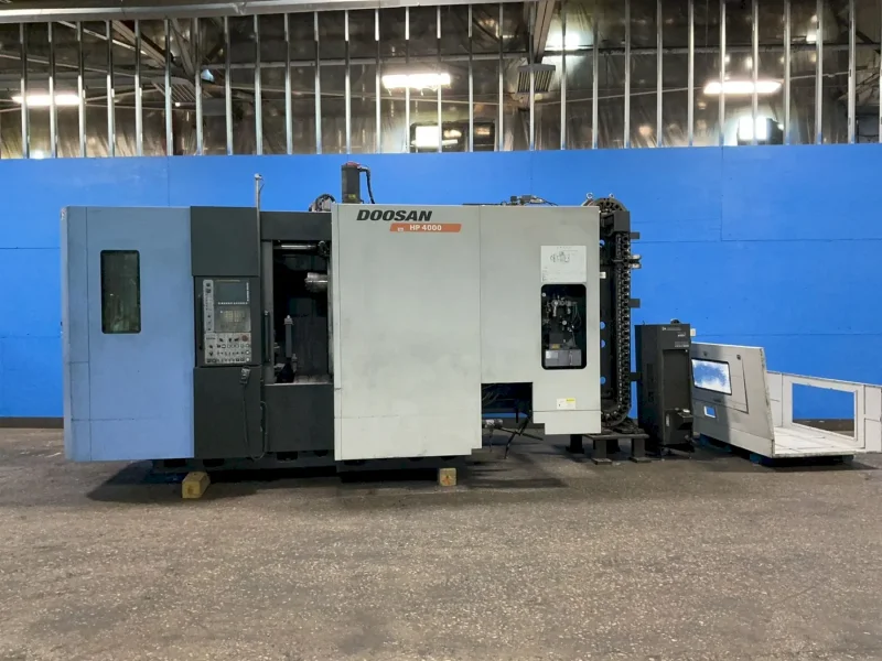 DOOSAN INFRACORE CNC HMC  -  HP 4000