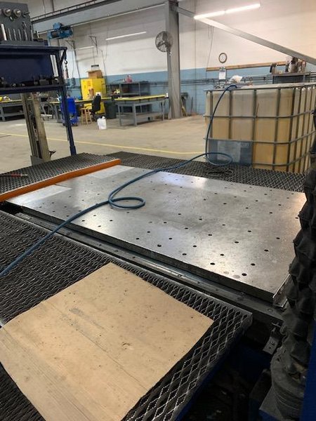 100 TON DAKE MODEL 918-527 HYDRAULIC SPOTTING PRESS. STOCK # 1261122