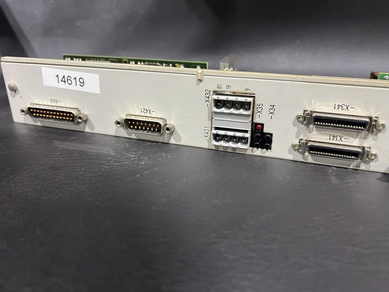 Siemens Simodrive 611 Servo Control Module Board 6SN1118-0DG21-0AA0
6SN11180DG210AA0