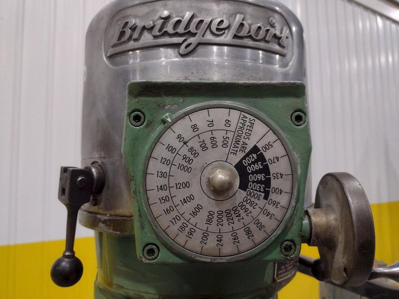 1.5 HP BRIDGEPORT SERIES I VERTICAL MILL WITH ACCURITE DRO MILLING MACHINE: STOCK #20708