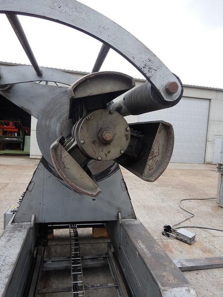 Iowa Slitting &amp; cut to length 1600 x 3 x 12 ton CNC