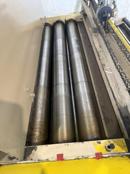 30" X .065" ROWE B-30 POWERED STRAIGHTENER. STOCK # 0223626.