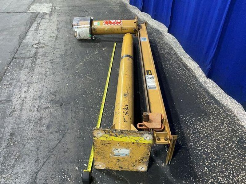 CONTRX 1/4 TON JIB CRANE