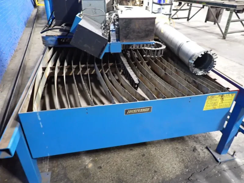HYPERTHERM / LOCKFORMER 63" X 123" PLASMA CUTTING SYSTEM   -  HT40C