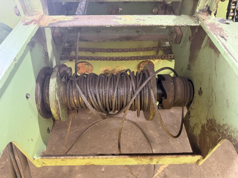 2001 BERCO PT250 TRACK PRESS WITH WTC TRACKMASTER IMPACT WRENCH &amp; CONVEYOR: YOBRO #24374