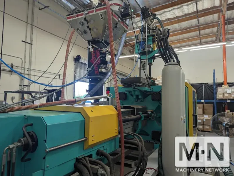 242 TON ARBURG MODEL570S2200-800/100 2-COLOR INJECTION MOLDING MACHINE MFG DEC 2018