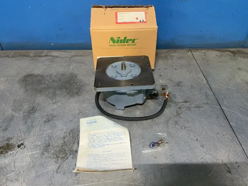 Yaskawa Electric 1.25hp. 1360/1670/1680rpm 3-phase Induction Motor - Uaage-5tx