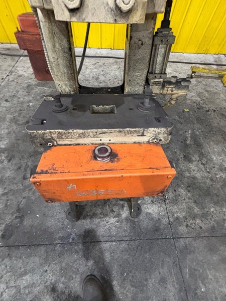 FEDERAL OBI PUNCH PRESS: YOBRO #23950