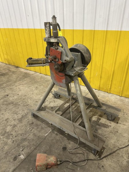 2&quot; TO 12&quot; VICTAULIC MODEL #VE-276 PIPE ROLL GROOVER: STOCK #23763