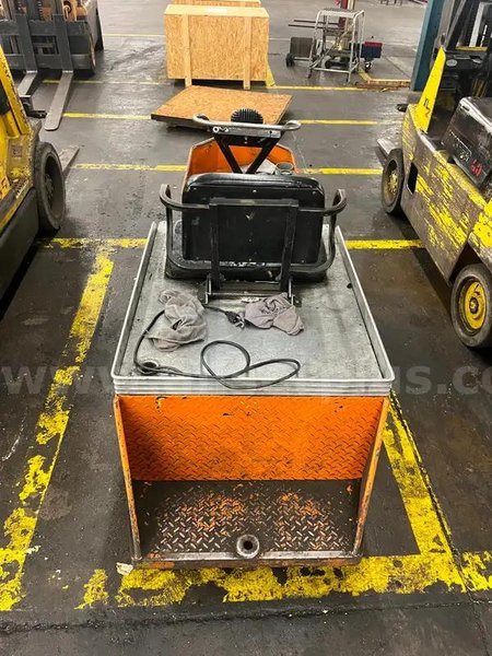 CUSHMAN ELECTRIC SHOP CART. STOCK # 1000925.