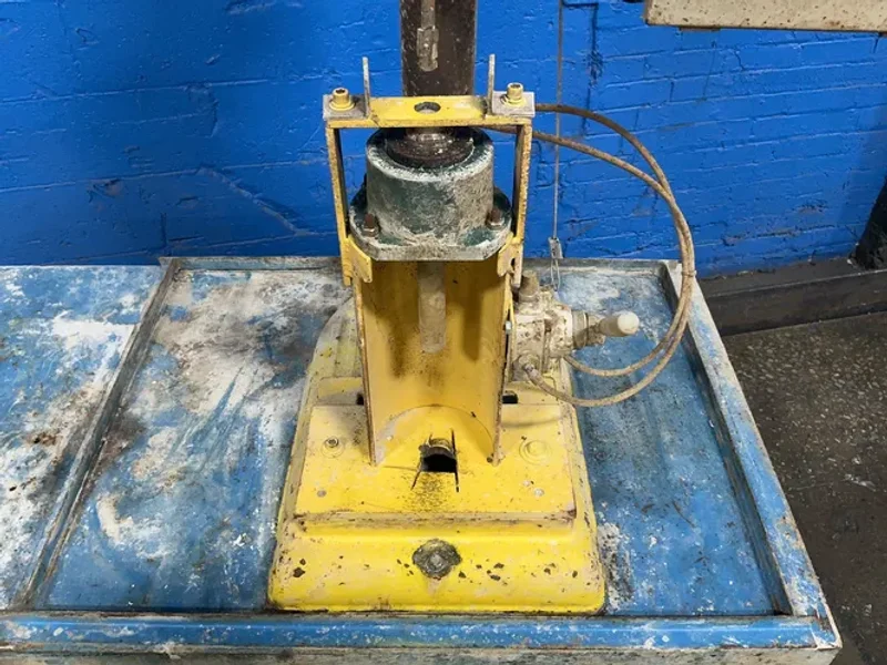 POWERMATIC MACHINE COMPANY 15” DRILL PRESS  -  1150