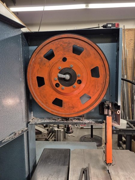 26” x 13” DOALL 2613-v3 VERTICAL BAND SAW-2016