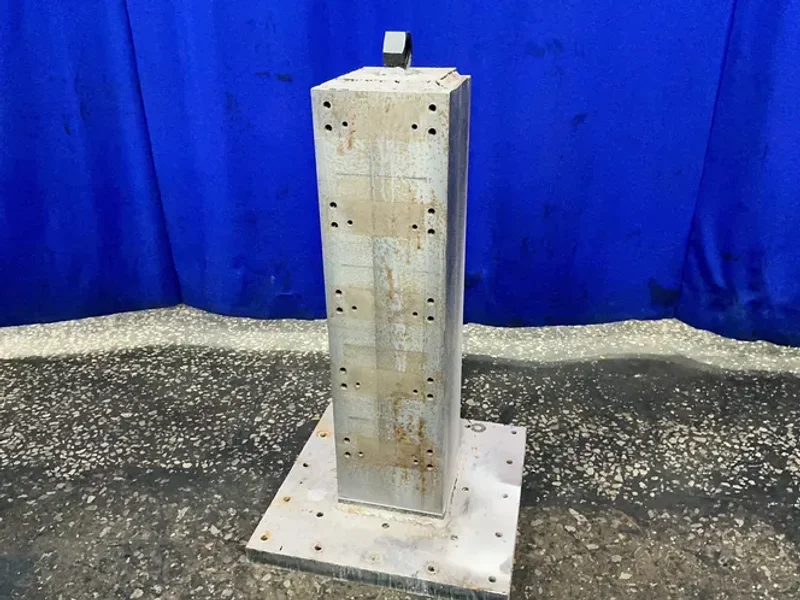 8”X8”X30” TOWER, 18”X18”X1.5” BASE CLAMPING TOWER TOMBSTONE