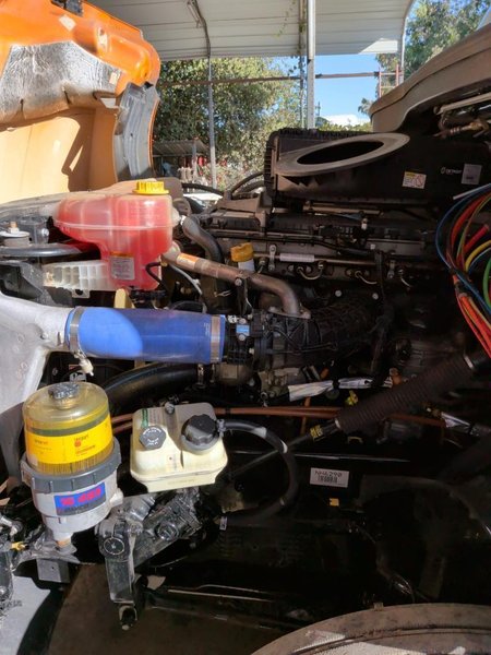 2023 Freightliner PT126SLP - Cascadia 3AKJHHDR0PSNH6290