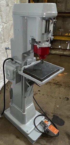 HASKINS HIGH SPEED AIR TAPPING MACHINE STOCK #3741