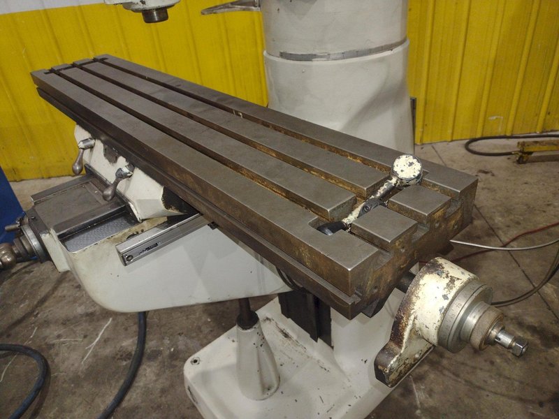 2 HP BRIDGEPORT SERIES I VERTICAL RAM TYPE MILL: YOBRO #24807