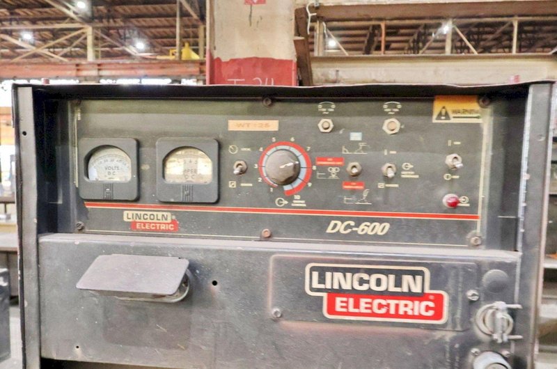 LINCOLN ELECTRIC DC-600 IDEALARC DC ARC WELDER: YOBRO #24625