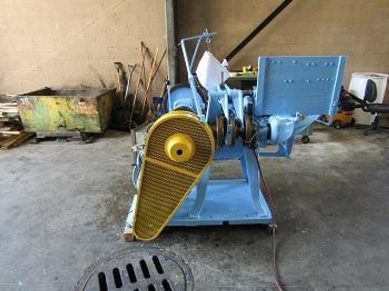 NILSON # S-1 4 SLIDE WIRE FORMING MACHINE