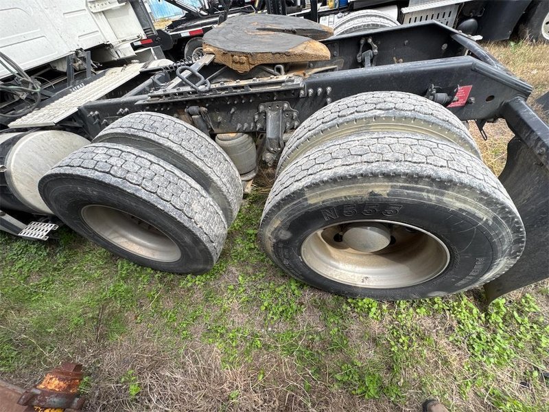 2022 Volvo VNL64T 760 4V4NC9EH7NN602666