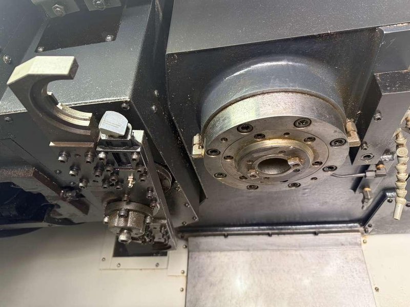 Doosan DNM-500 CNC Vertical Machining Center – TSC Mill