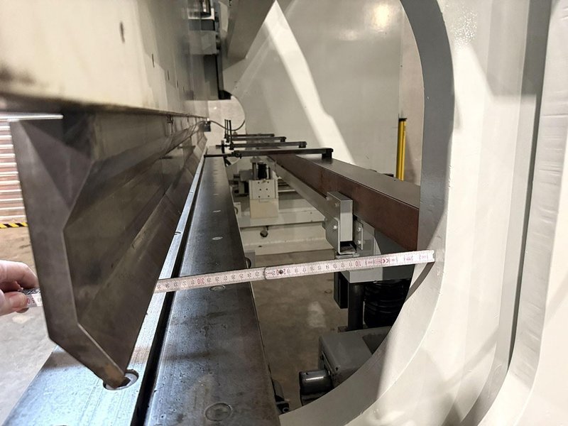 LVD PPEB - 250 ton x 4100 mm CNC