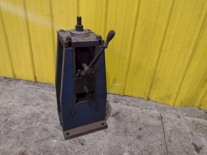 YODER TUBE MILL SQUEEZE STAND TURKSHEAD ROLL STAND: YOBRO #24939