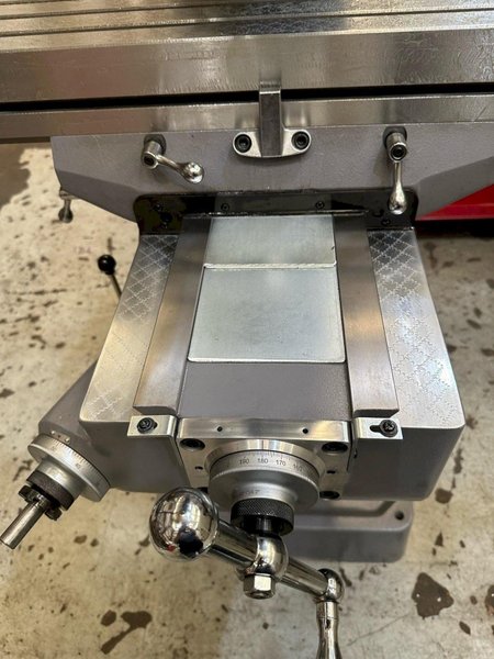 New, Manford Model L-2V Vertical Turret Milling Machine (MF-1 1/2VS)