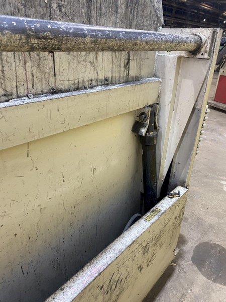 35’ X 60” CP MANUFACTURING MODEL #3495991 CONVEYOR SORTING SYSTEM, WITH DUMP BIN &amp; EXIT DISCHARGE: STOCK #19720