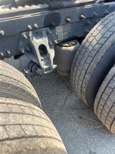 2023 Peterbilt 579 1XPBDP9X7PD879911