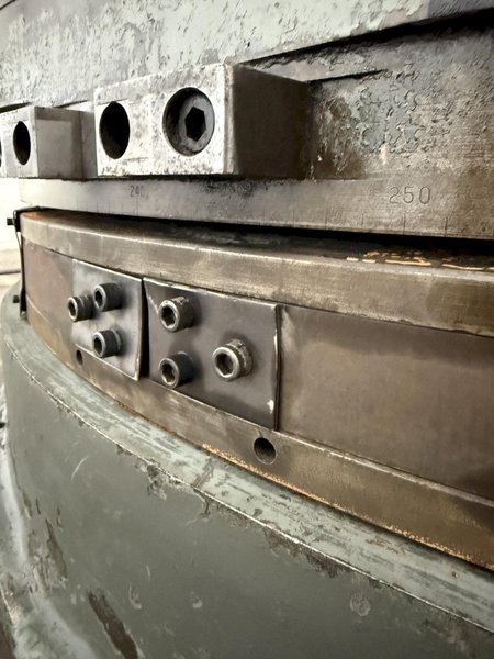 84&quot; X 60&quot; STONE CO ROTARY TABLE. STOCK # 1120524