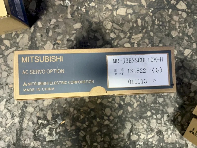 MITSUBISHI SERVO AMPLIFIER ASSEMBLY