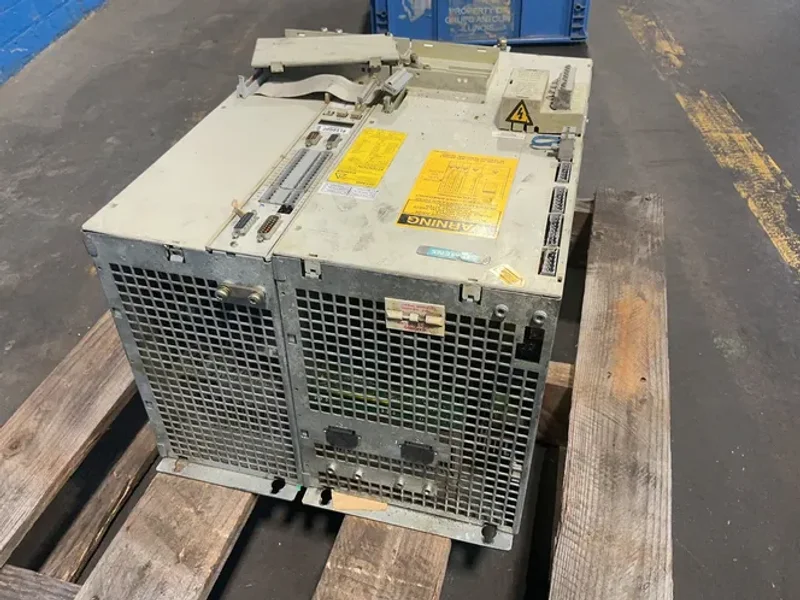 SIEMENS .36/47 KW SIMODRIVE 611 INFEED/ REGENERATIVE FEEDBACK MODULE  -  6SN1145-1BA02-0CA1